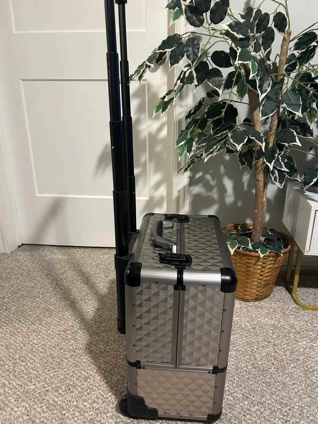 Rolling Makeup Case professional image indicator(2)