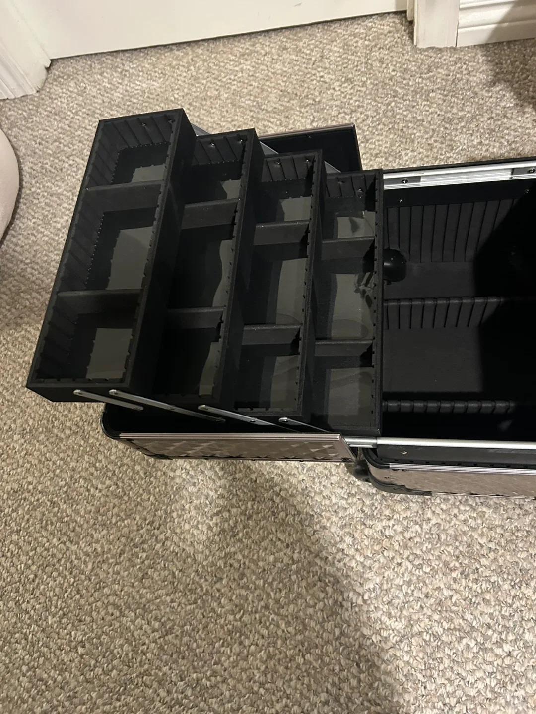 Rolling Makeup Case professional image indicator(5)