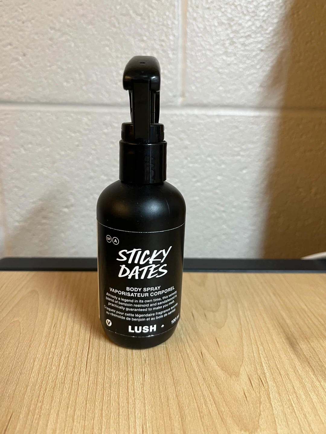 Lush Sticky Dates Body Spray 100ml