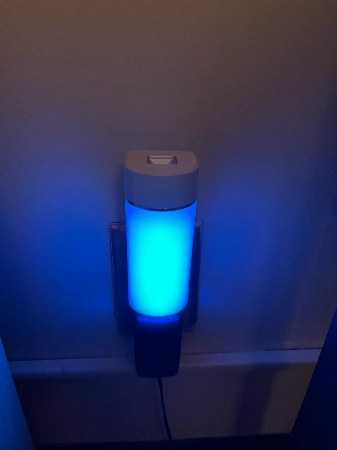LED Night Light with Motion Sensor image indicator(3)