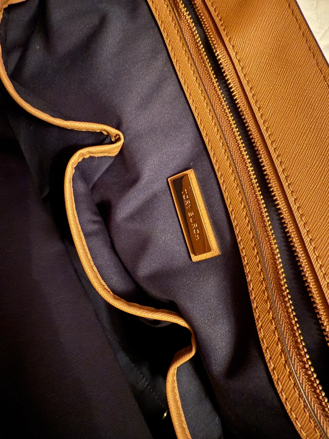 Tory Burch Tan Tote Bag(like new!) image indicator(4)