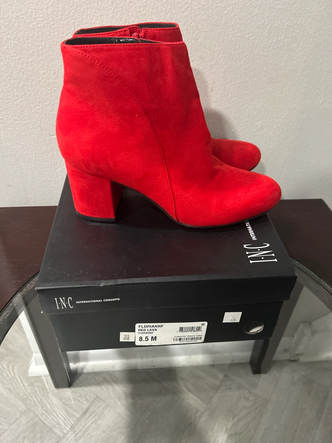 International concepts red suede boots size 8.5 M - photo 2