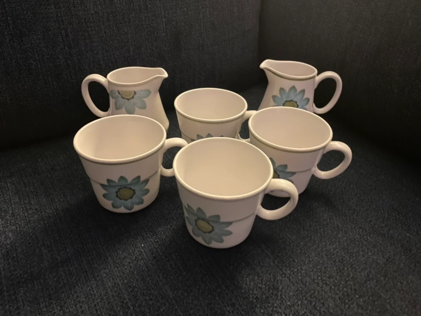 Noritake Progression China UP-SA Daisy Creamer & Mugs thumbnail