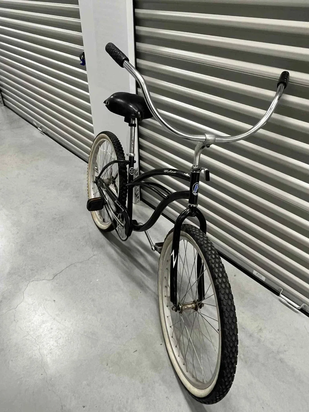 Firmstrong Urban Beach Cruiser Bike image indicator(6)