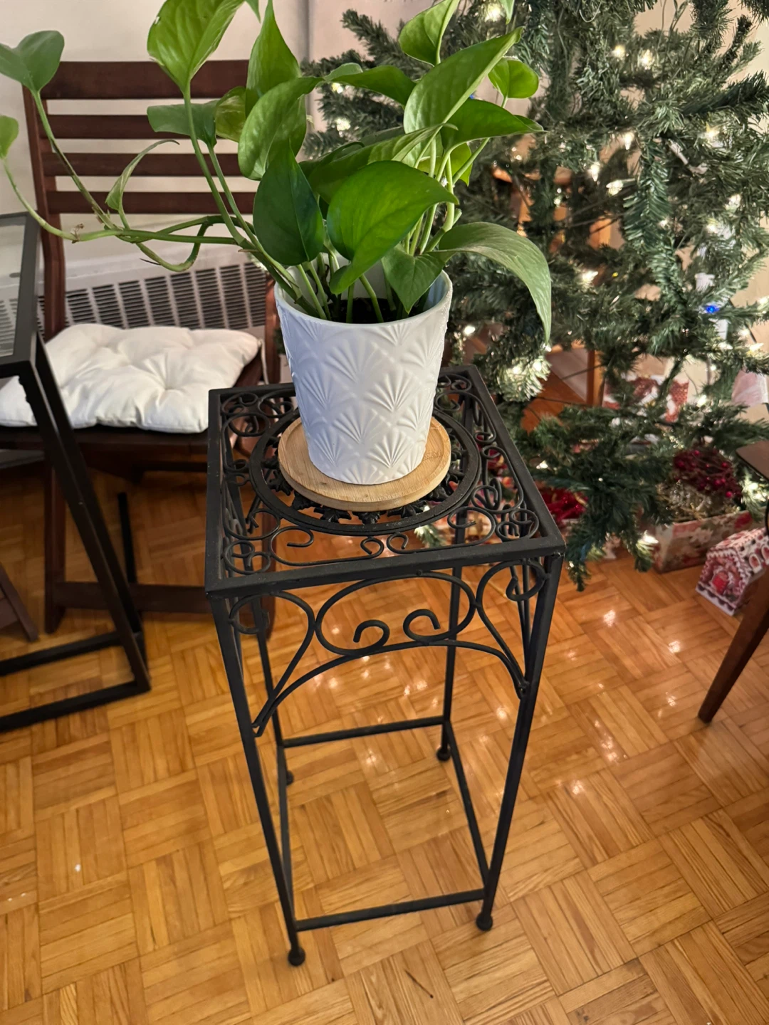 Vintage wrought iron plant stand - photo 4