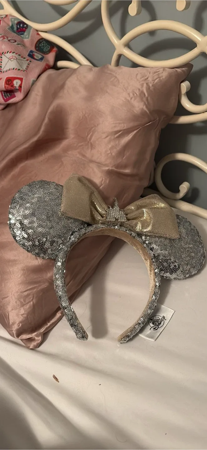 Disney Silver Sequin Minnie Mouse Ears Headband thumbnail