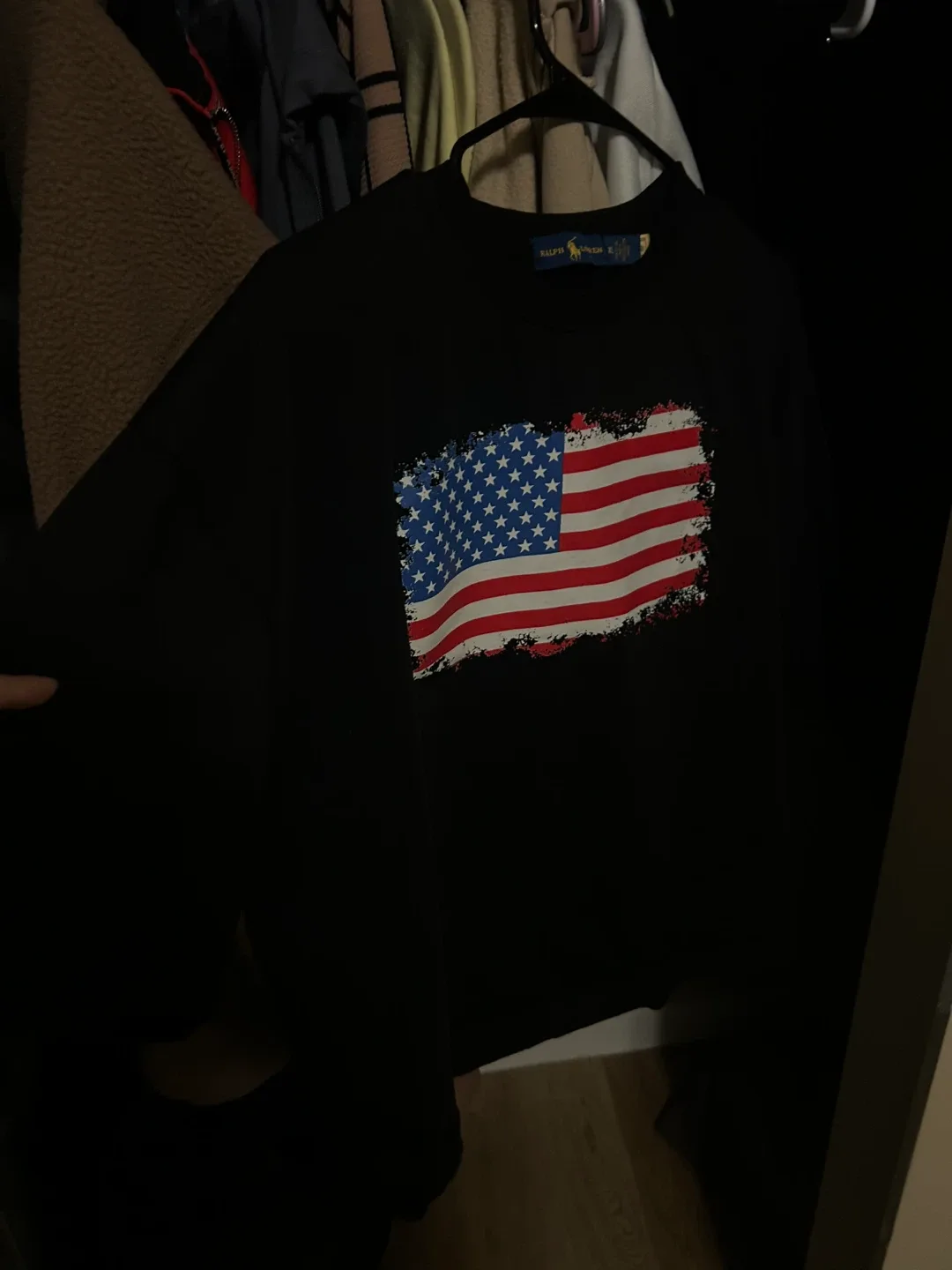 Ralph Lauren Black T-Shirt XL image indicator(2)