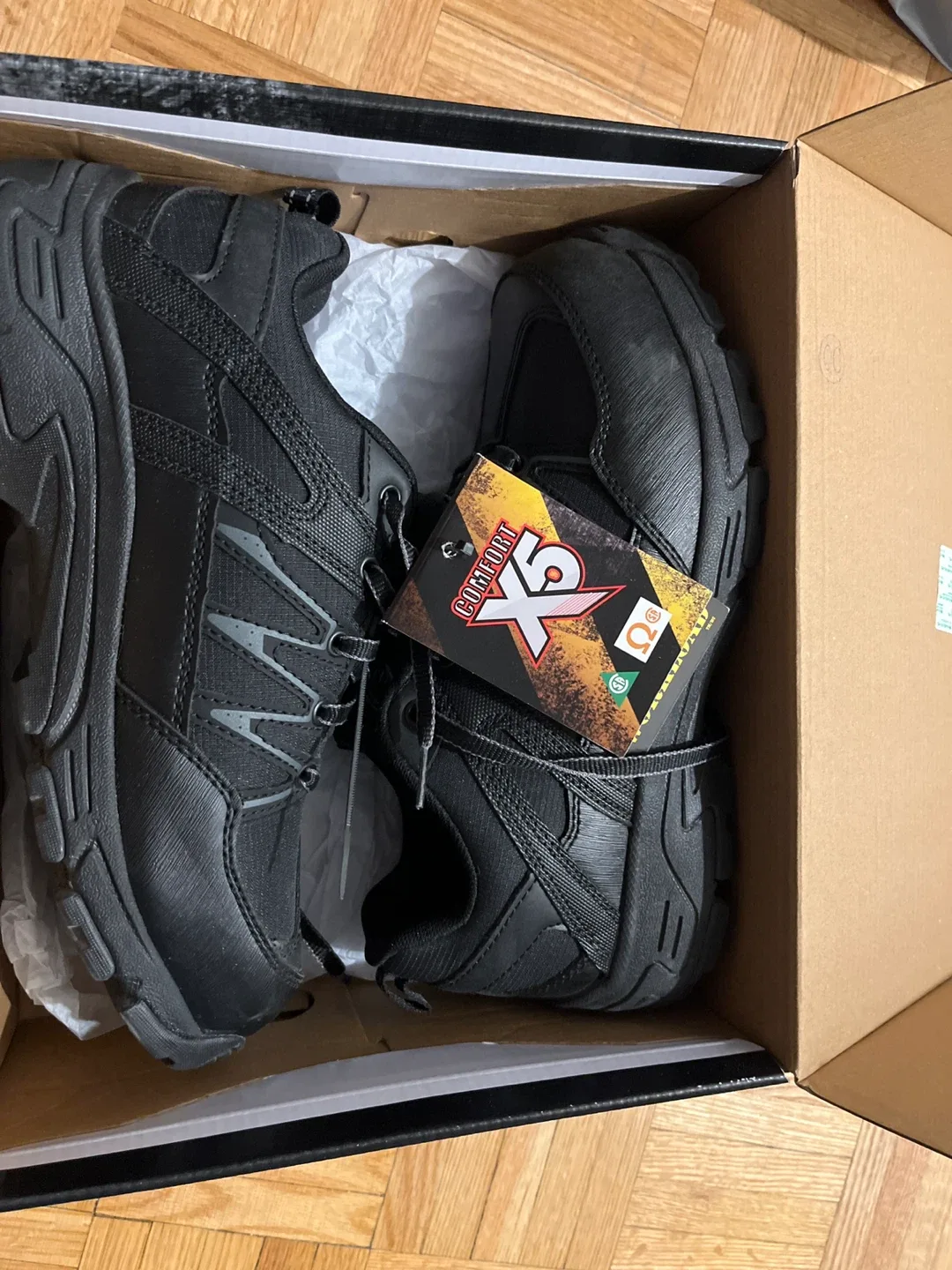 Workload Norseman3 Black Safety Shoes - Size 10 image indicator(3)