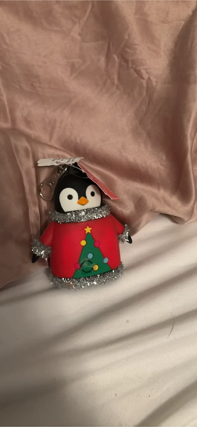 Bath & Body Works Penguin Pocketbac Holder thumbnail