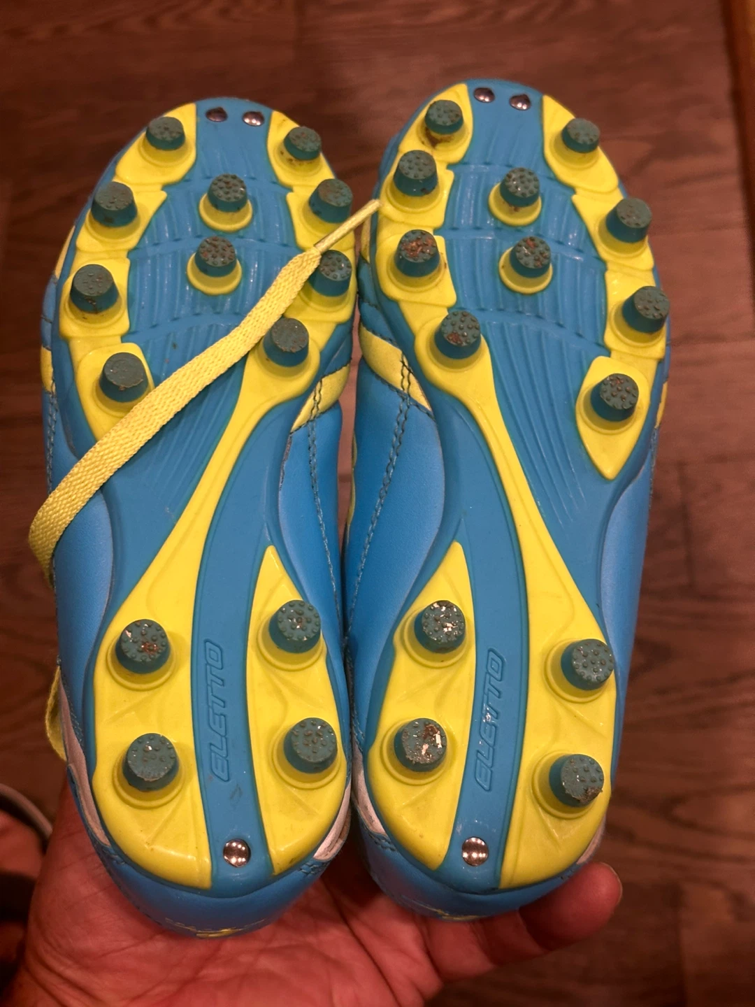 Eletto Sport Kids Soccer Cleats - Size 2 US - photo 2