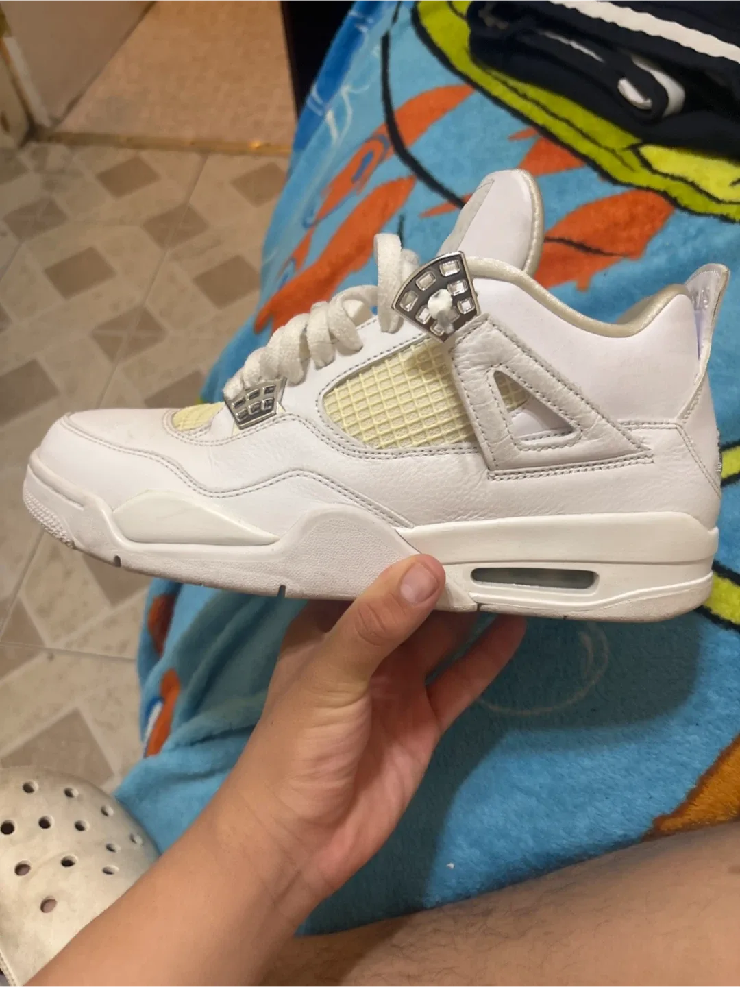 Air Jordan 4 pure money image indicator(2)