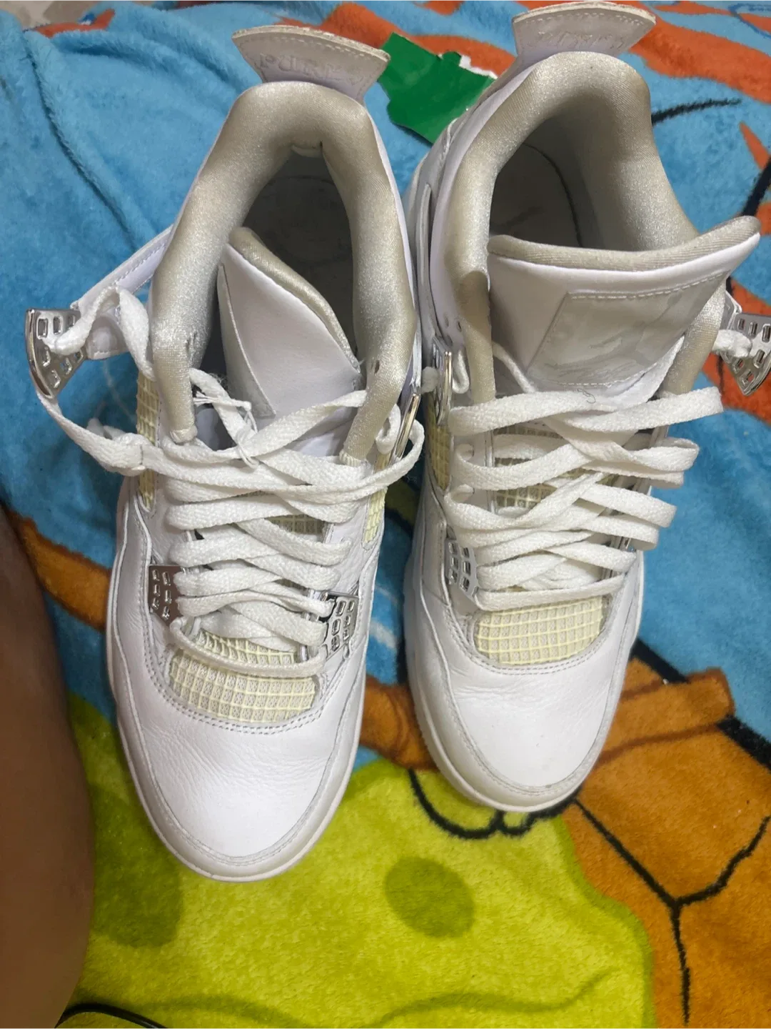 Air Jordan 4 pure money image indicator(4)