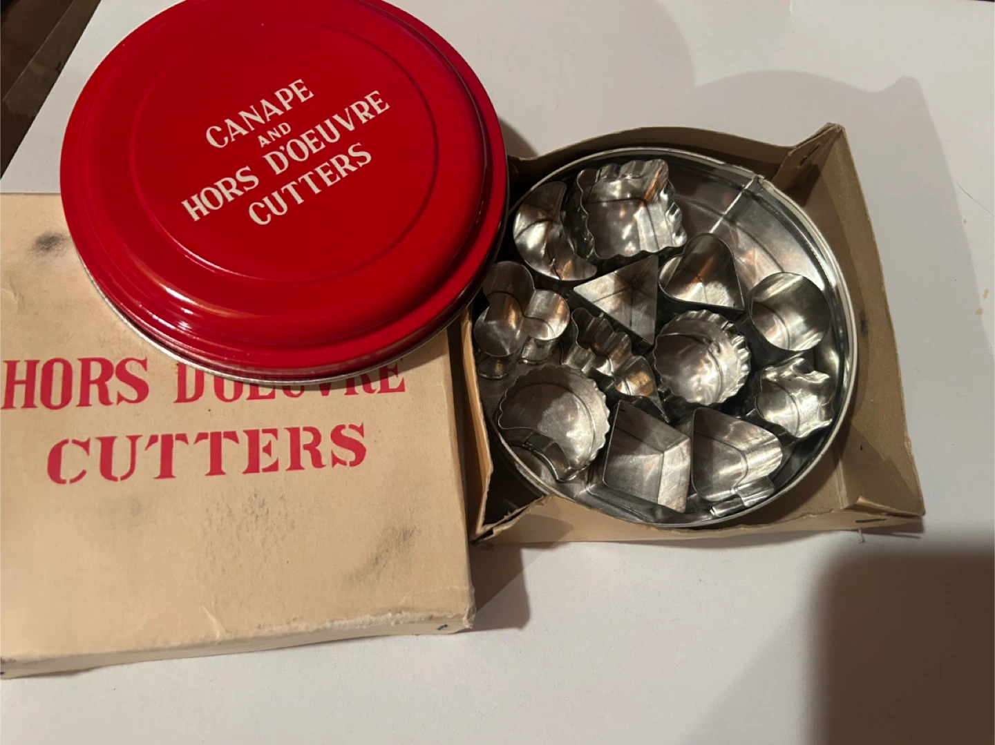 Vintage Canape & Hors D'oeuvre Cutters - photo 4