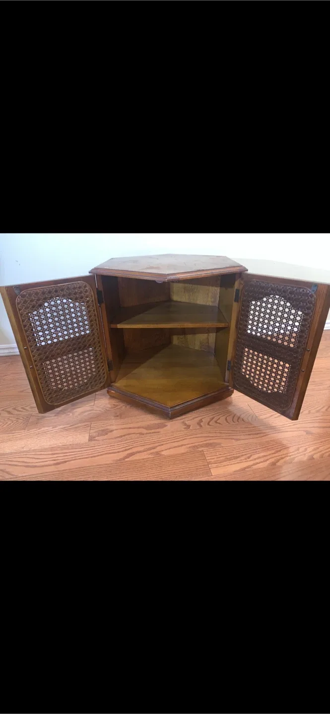 Beautiful Small Table image indicator(4)