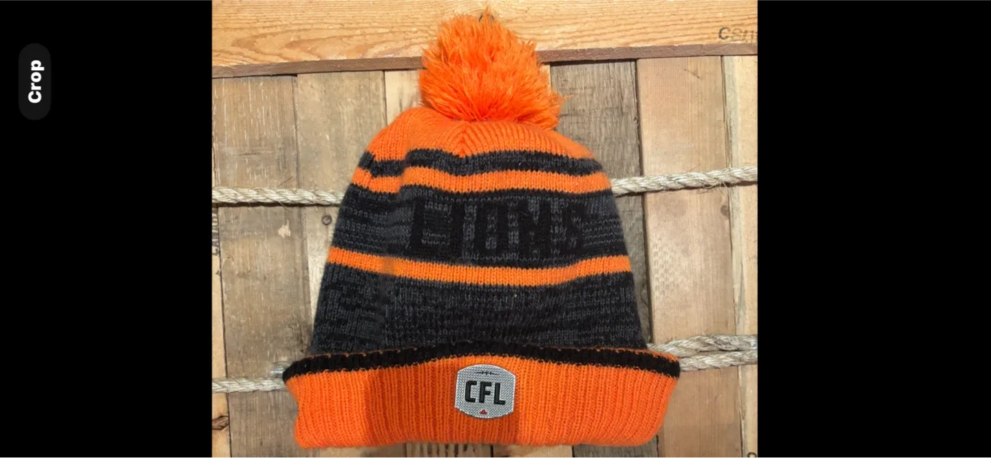 🏈 BC Lions Toque - Gently Used 🧡 🖤 image indicator(2)