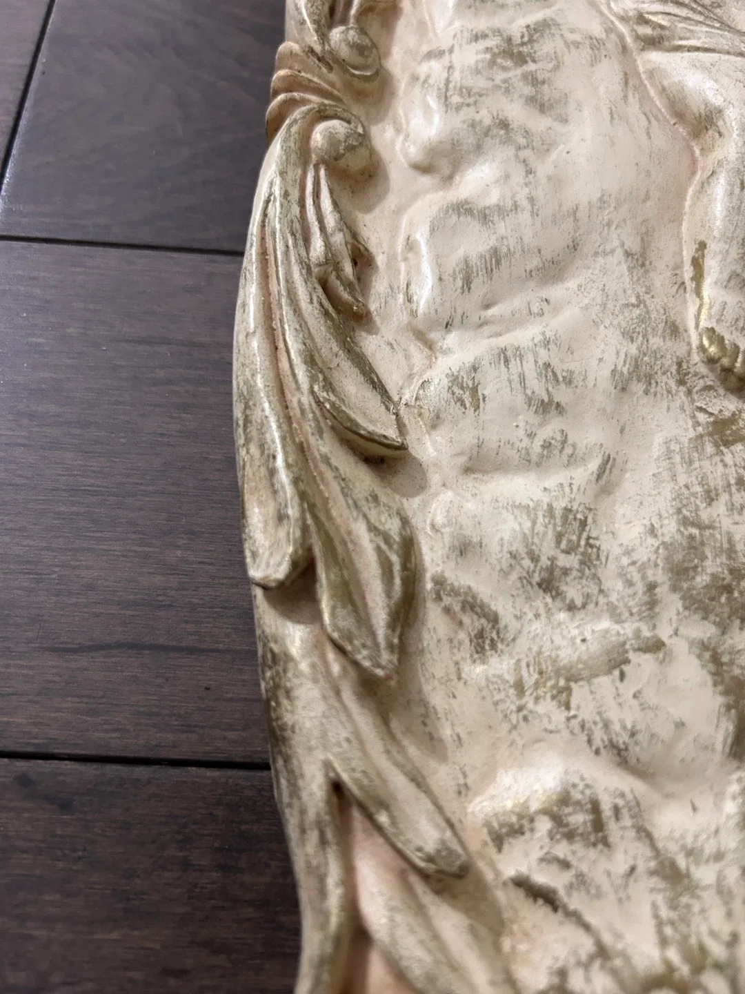 Vintage Cherub Wall Hanging image indicator(4)