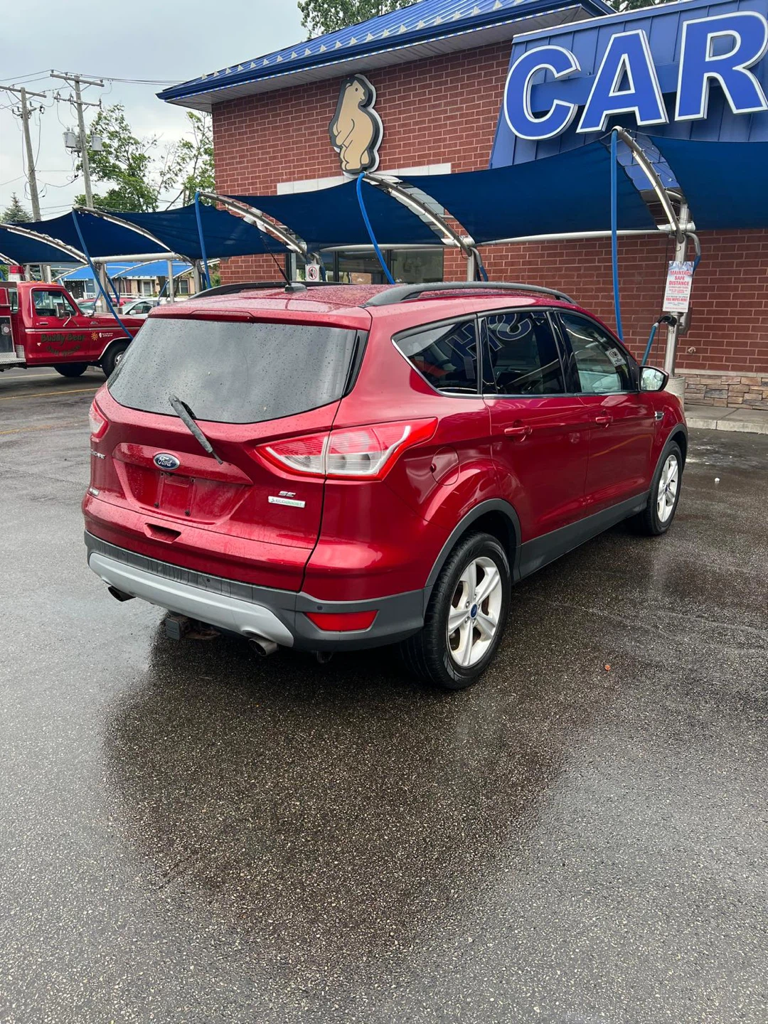 Ford Escape SUV - Red - photo 2