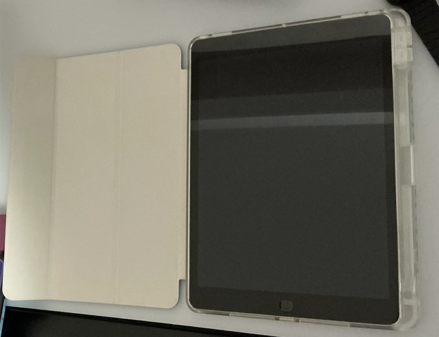iPad 9 with Case