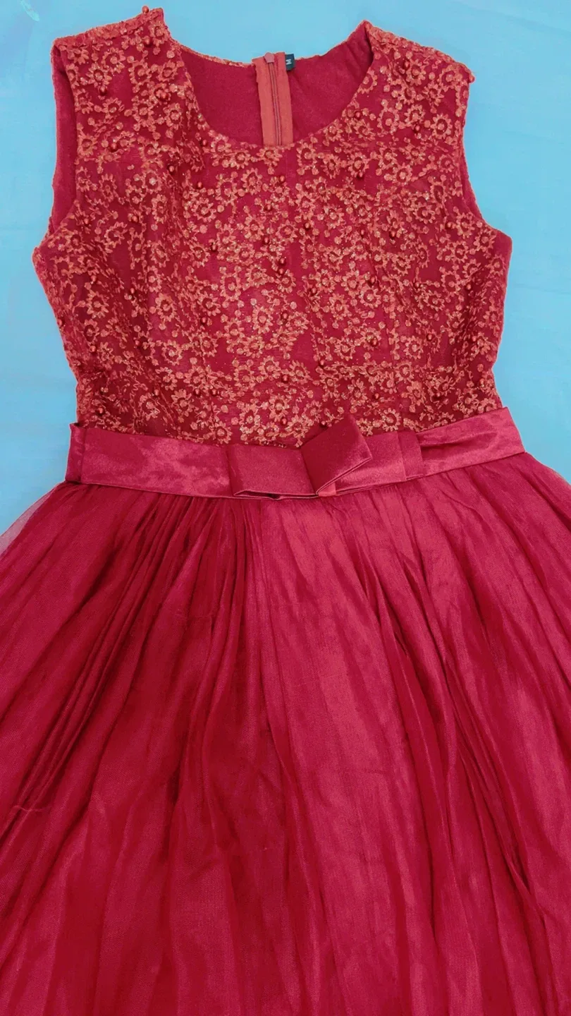 Red Sleeveless Dress image indicator(4)