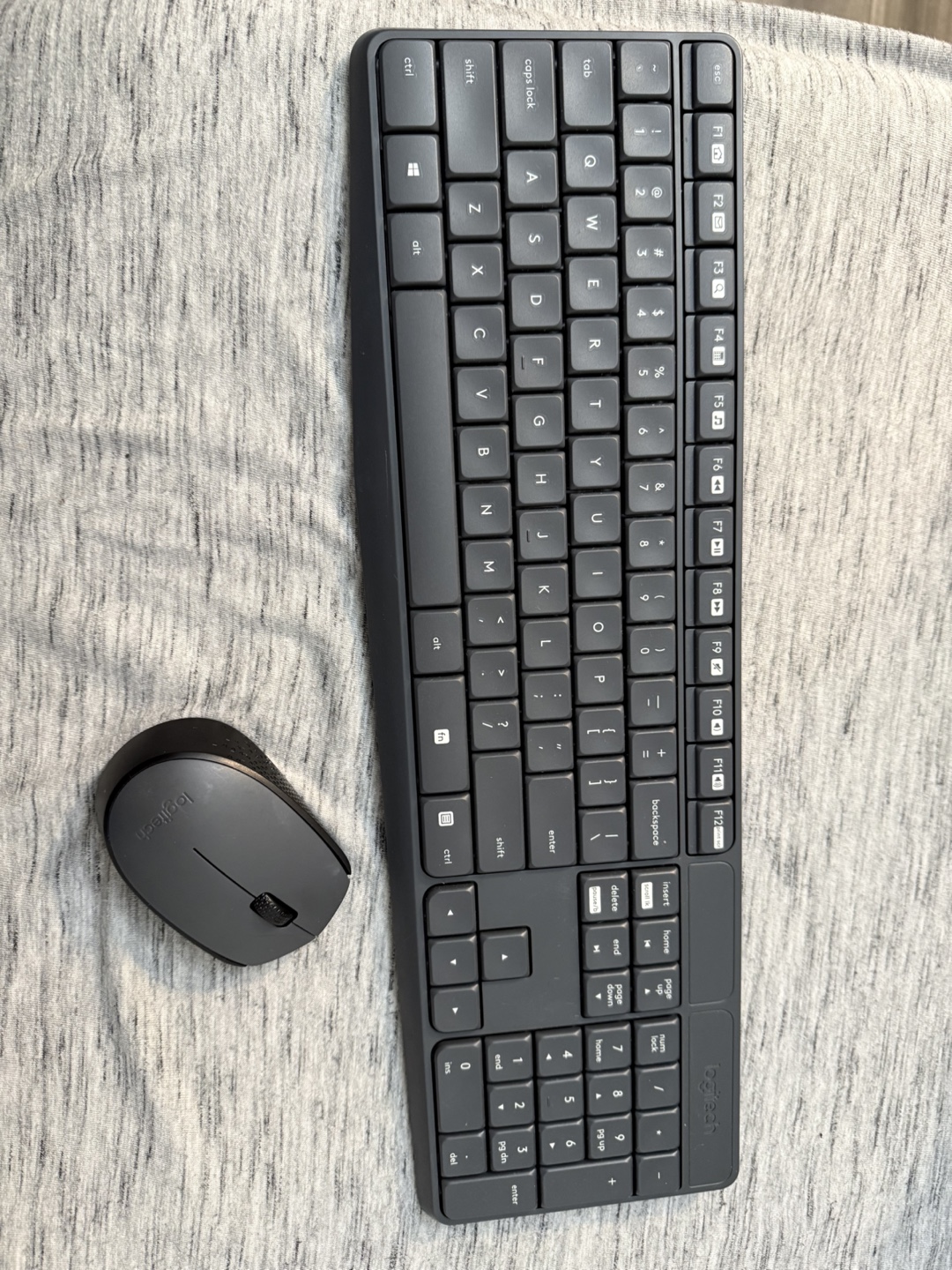 Logitech Wireless Keyboard and Mouse Combo - Dark Grey - photo 3