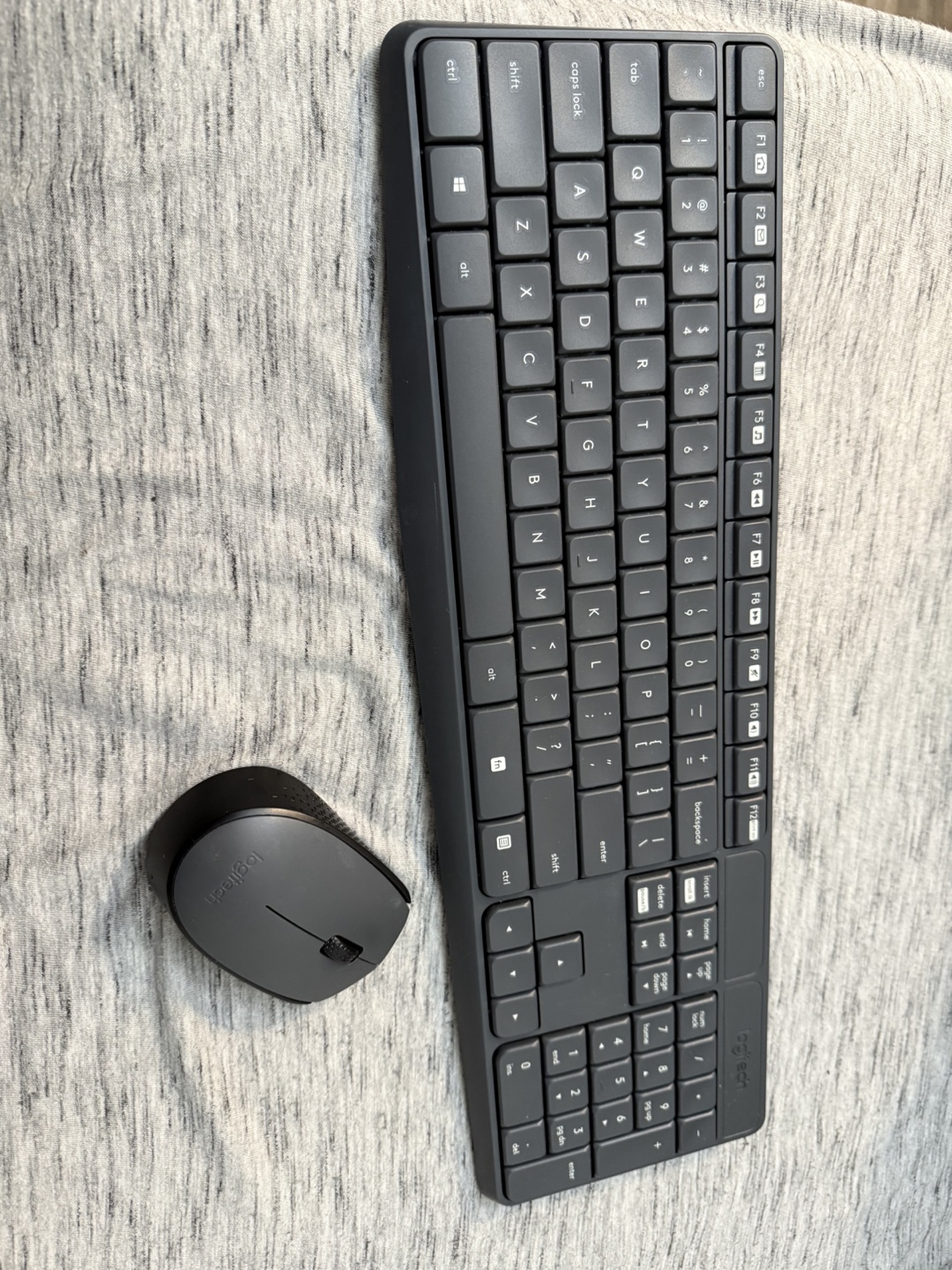 Logitech Wireless Keyboard and Mouse Combo - Dark Grey - photo 4