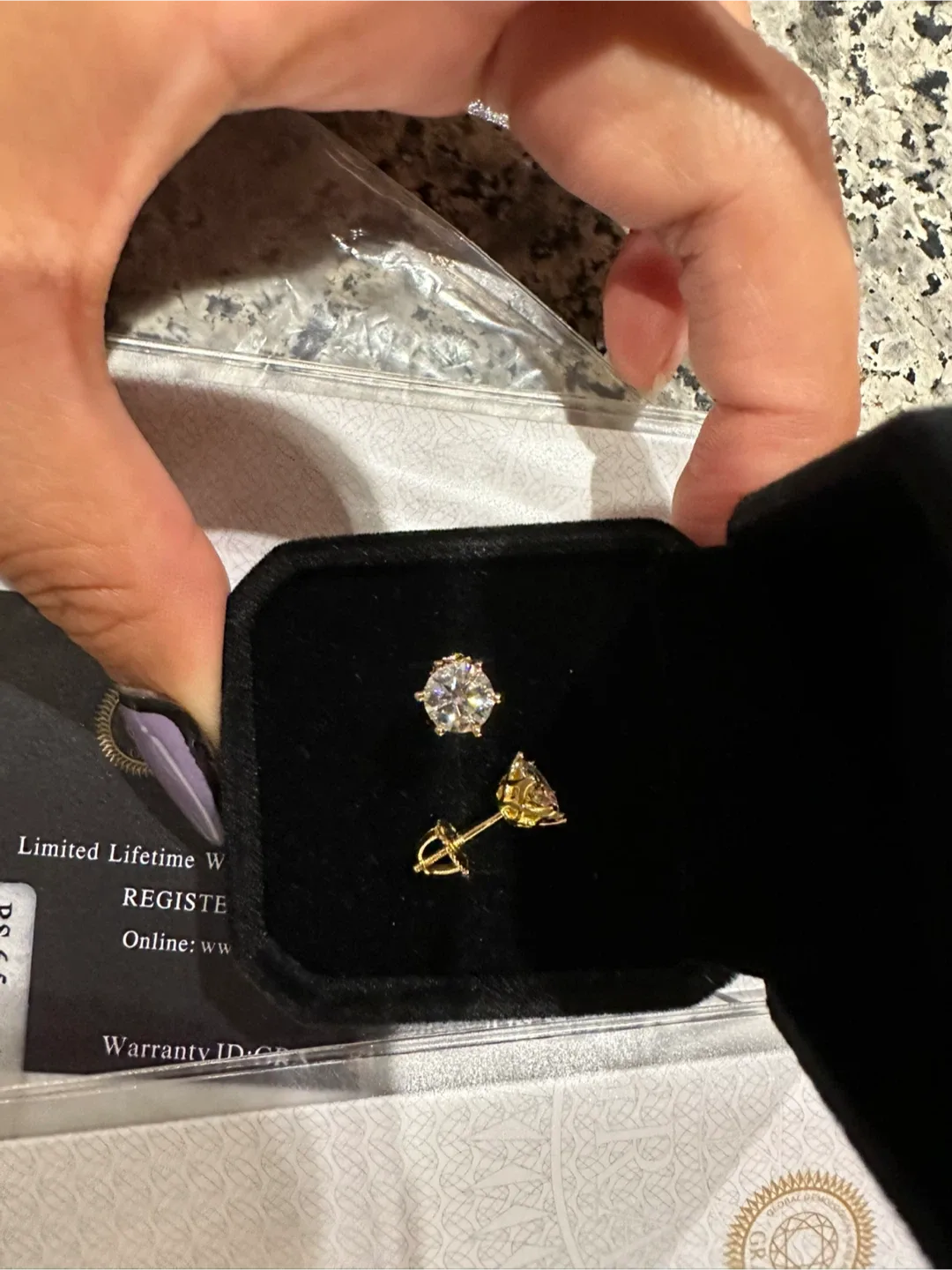 Moissanite Stud Earrings, 6.5mm(1ct*2) thumbnail