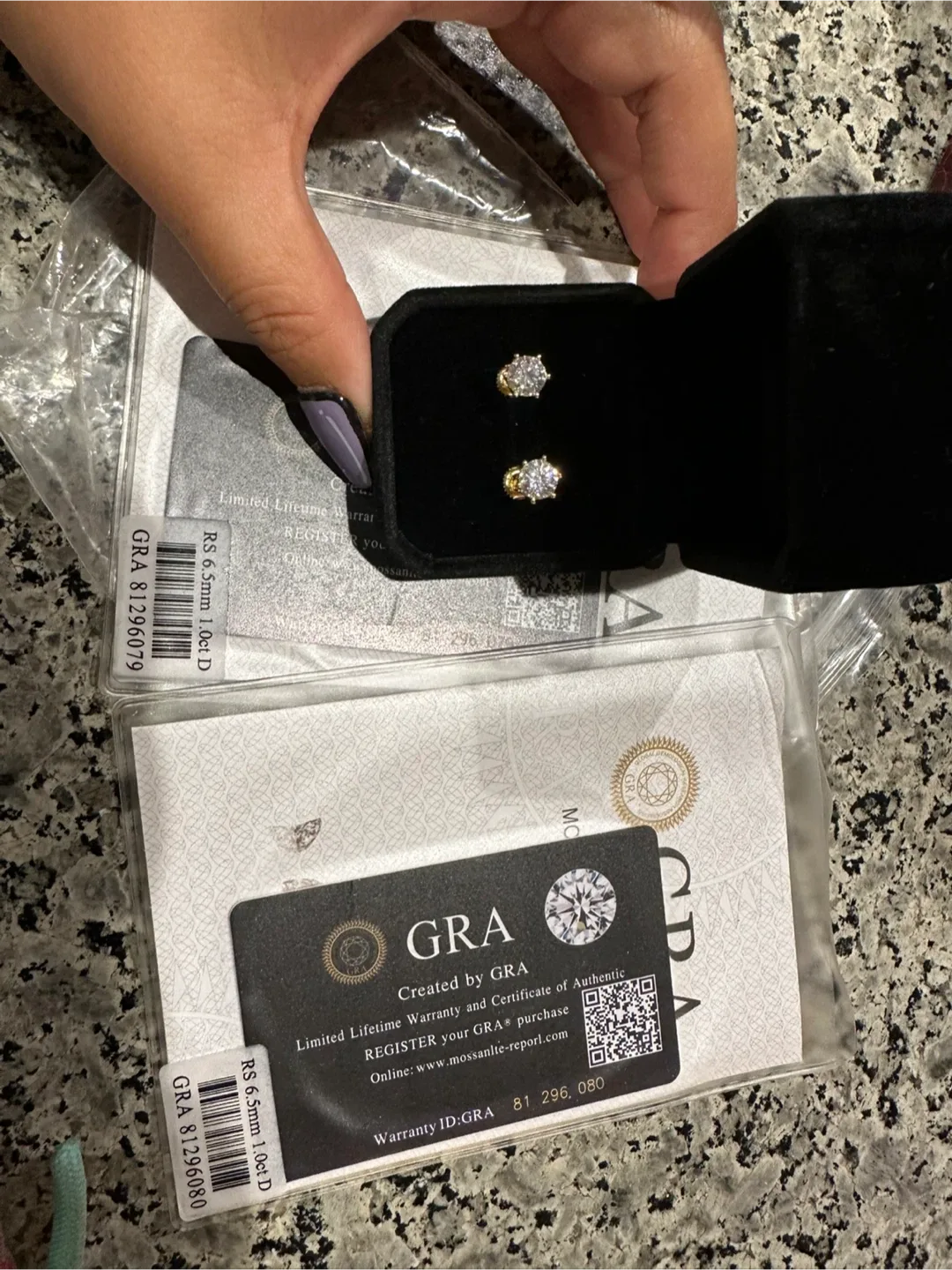 Moissanite Stud Earrings, 6.5mm(1ct*2) image indicator(3)