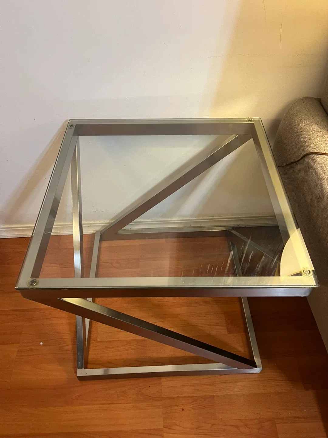 Glass Top End Table image indicator(4)