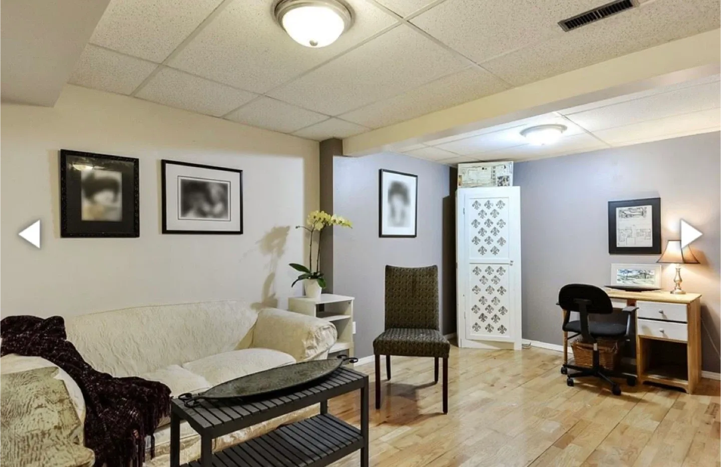 Townhouse in South Surrey image indicator(10)