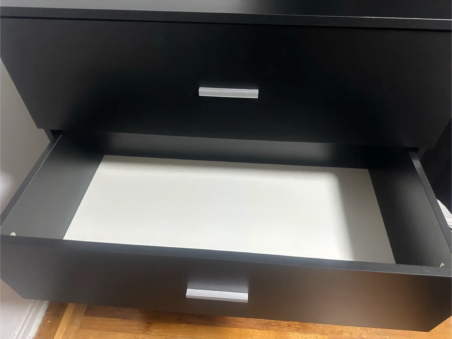 Black 5-Drawer Dresser image indicator(3)