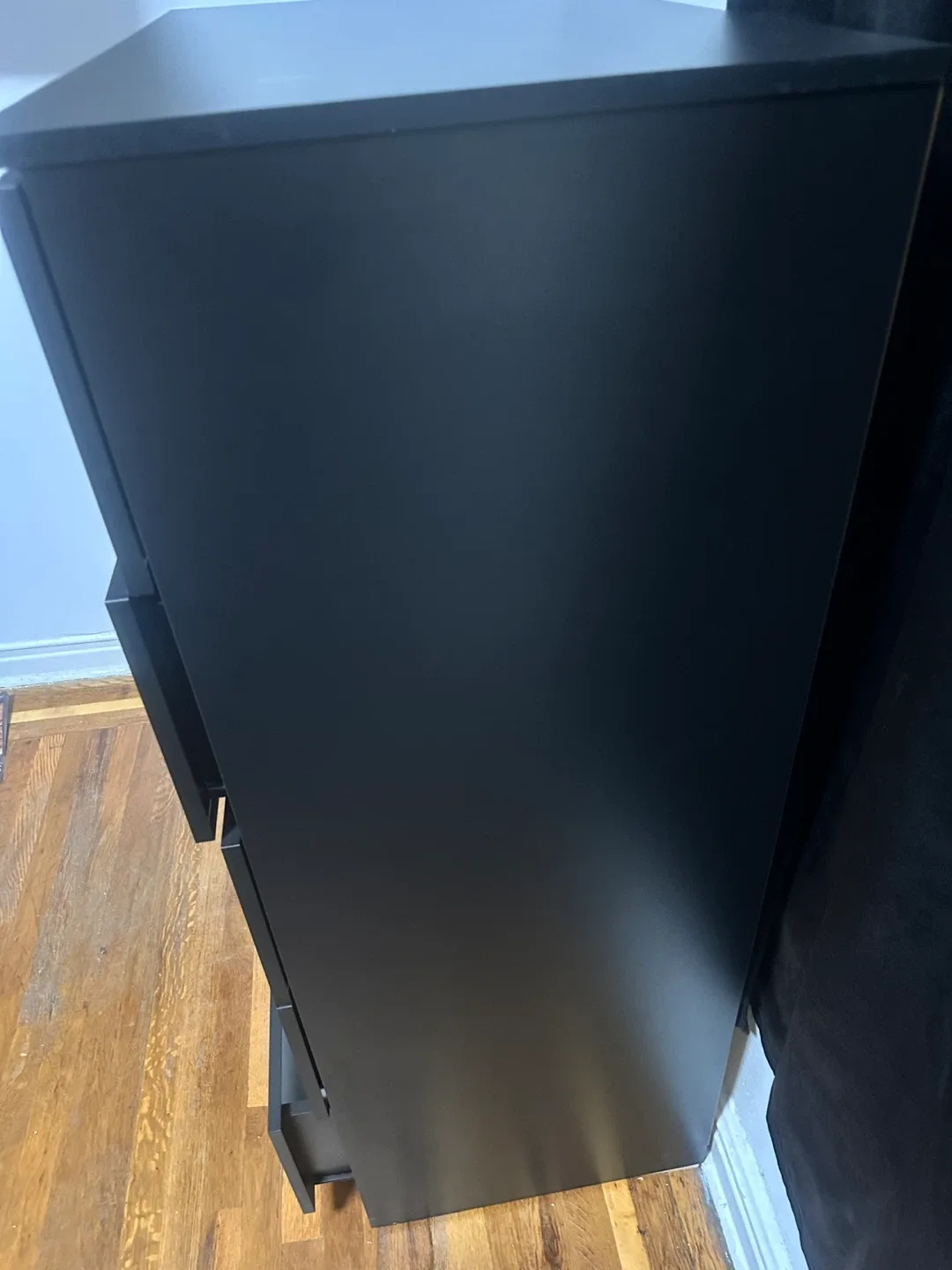 Black 5-Drawer Dresser image indicator(7)