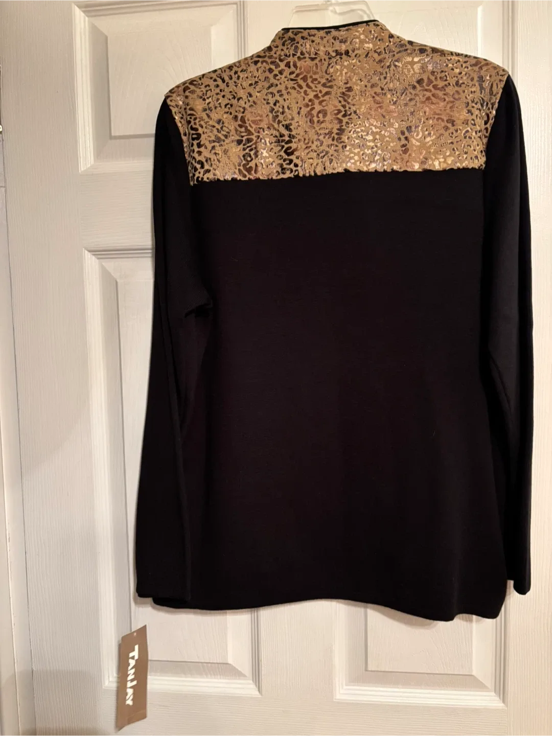 Tanjay Black & Gold Jacket - Size L image indicator(2)