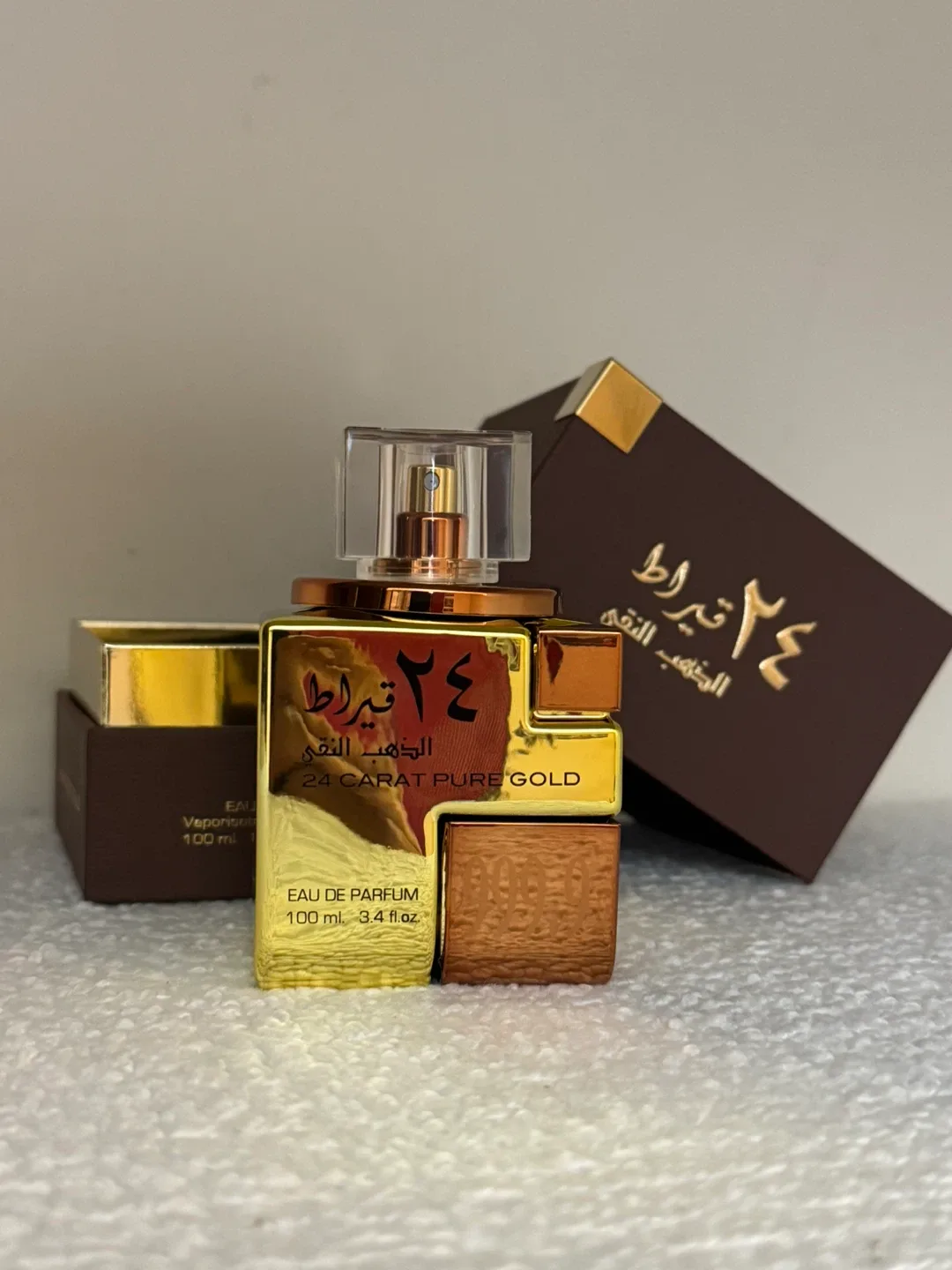 24 Carat Pure Gold Perfume thumbnail