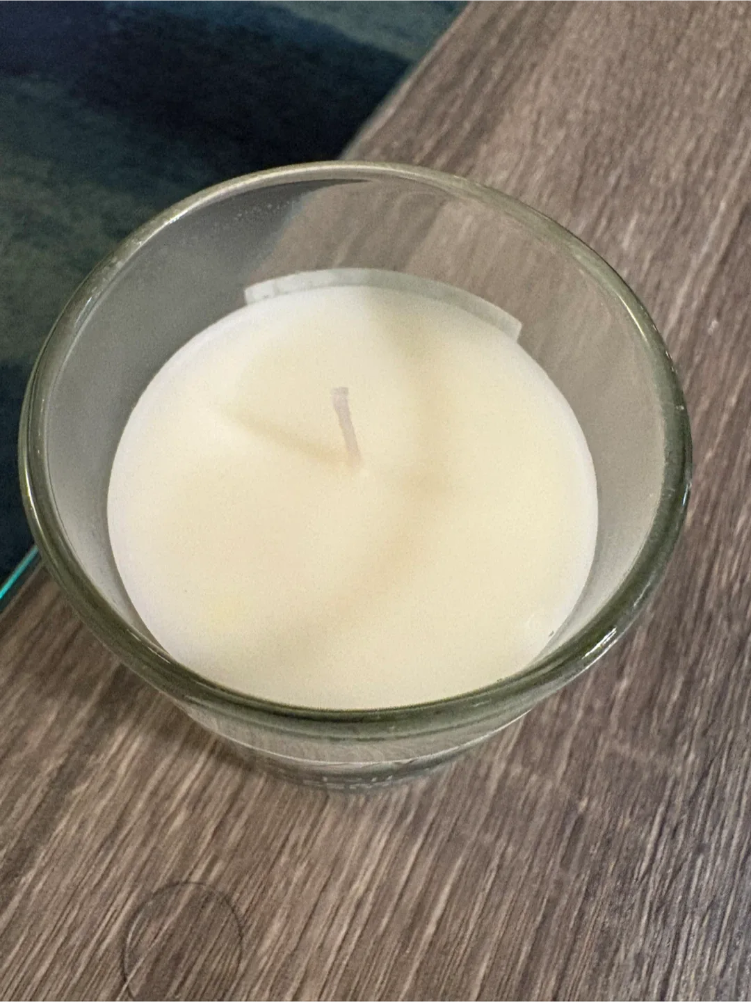 Life at Home Peridot Scented Candle image indicator(3)