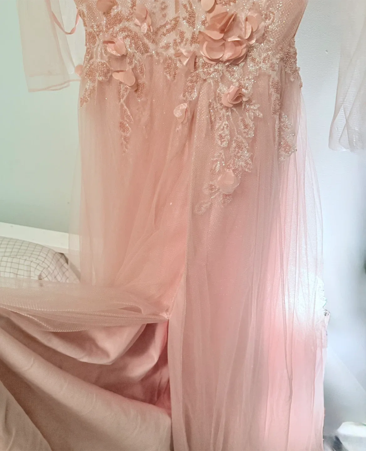Pink Formal Dress with Floral Details image indicator(3)