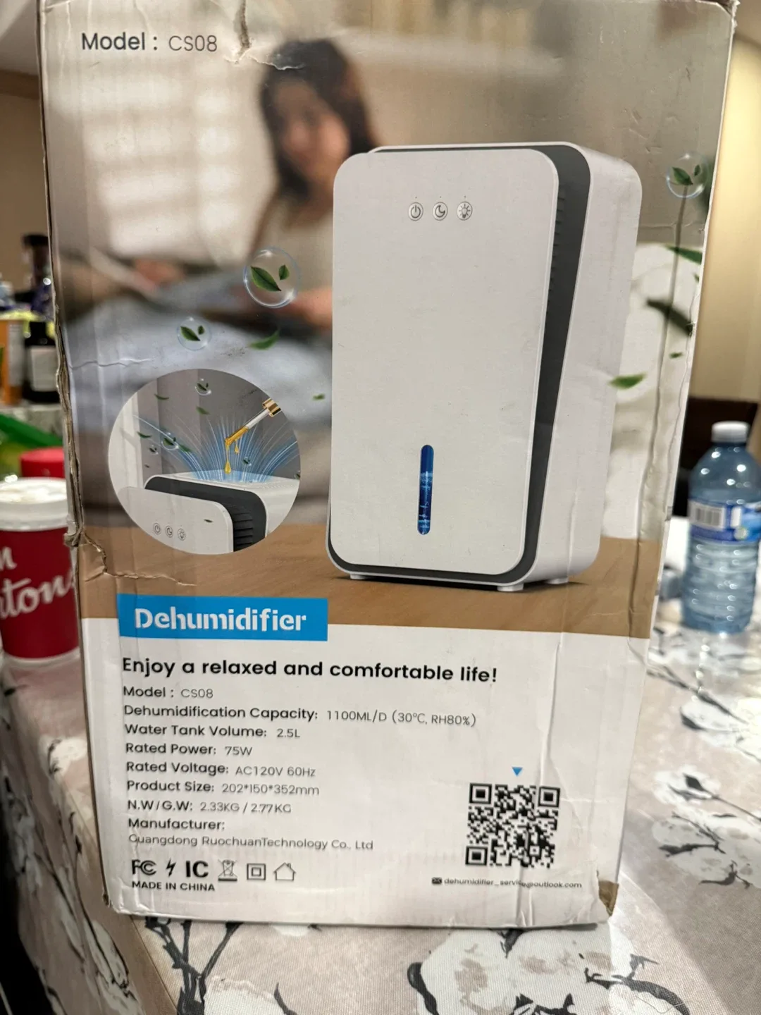 Dehumidifier with 7 Ambient Lighting Colors image indicator(8)