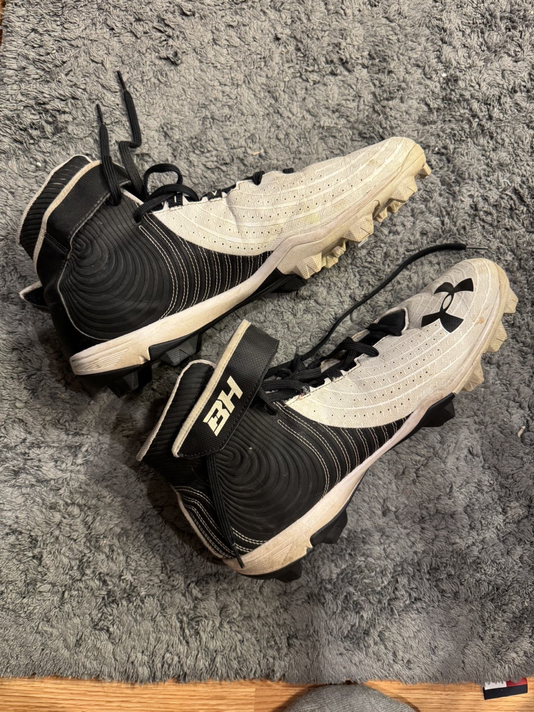 Under Armour Baseball Cleats, Size 12