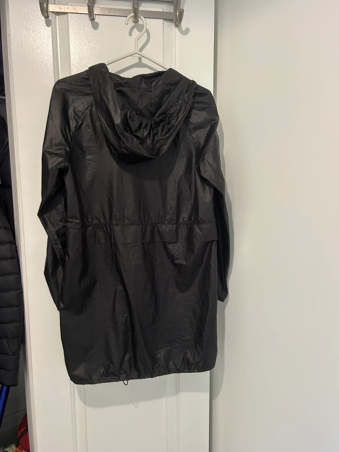 TNA Aritzia Sawatch Black Lightweight Jacket image indicator(2)