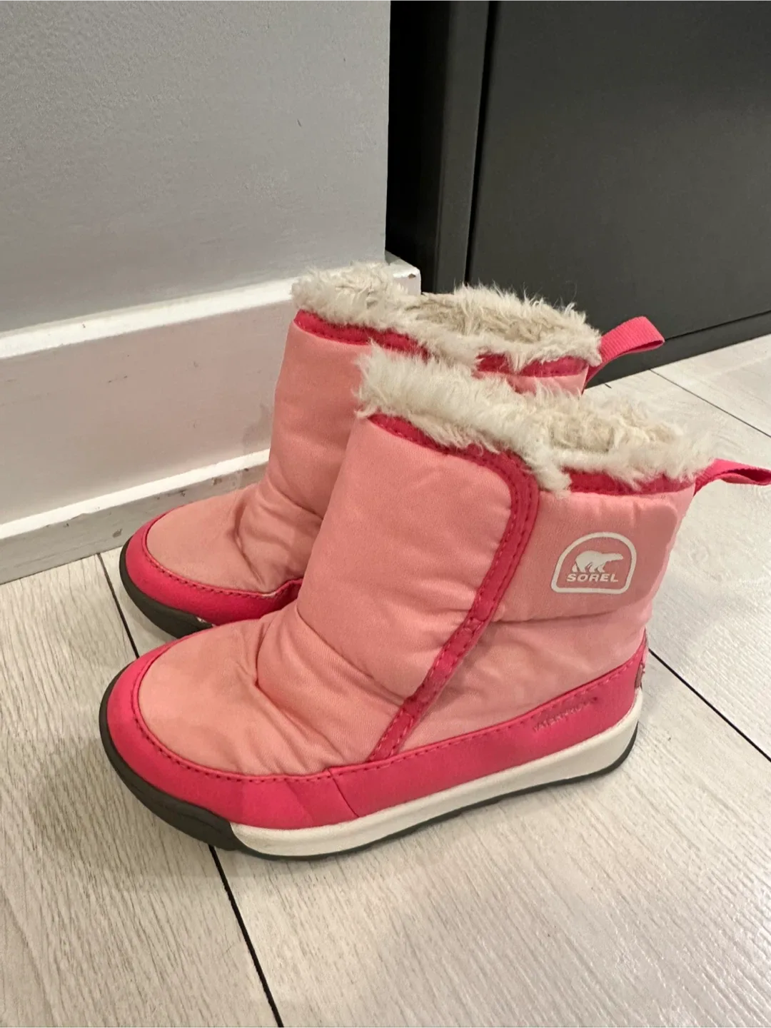 Sorel Pink Snow Boots - Size USA 10