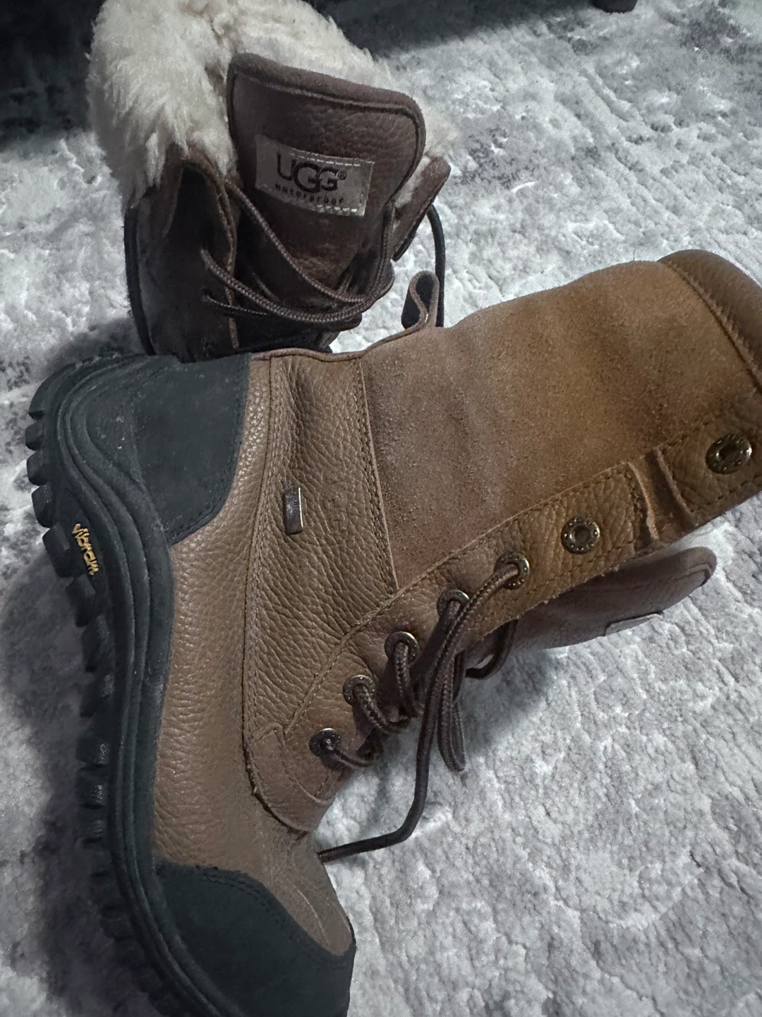 UGG Waterproof Leather Boots 5.5US - photo 3