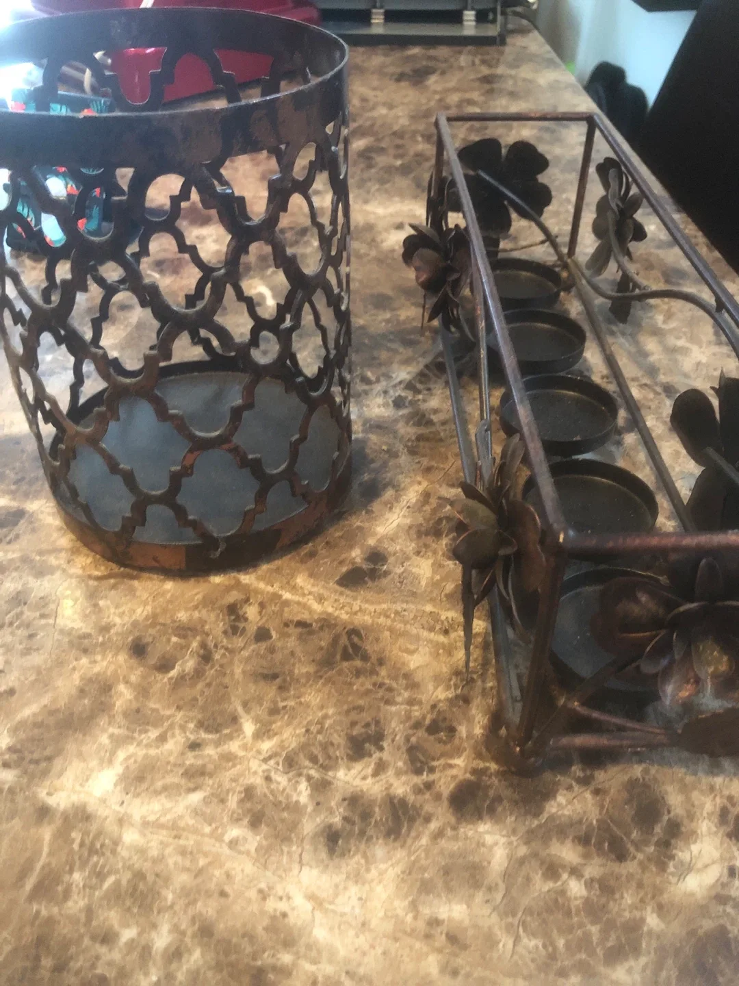 Metal Floral Candle Holders image indicator(4)