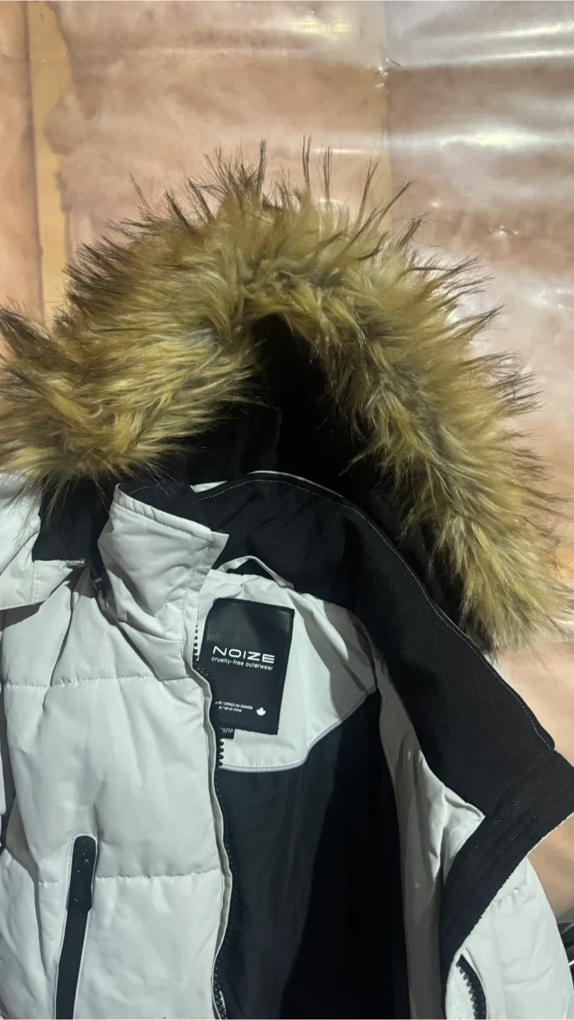 Noize Puffer Jacket XS image indicator(4)