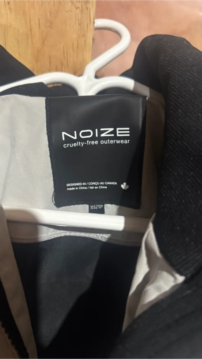 Noize Puffer Jacket XS image indicator(2)
