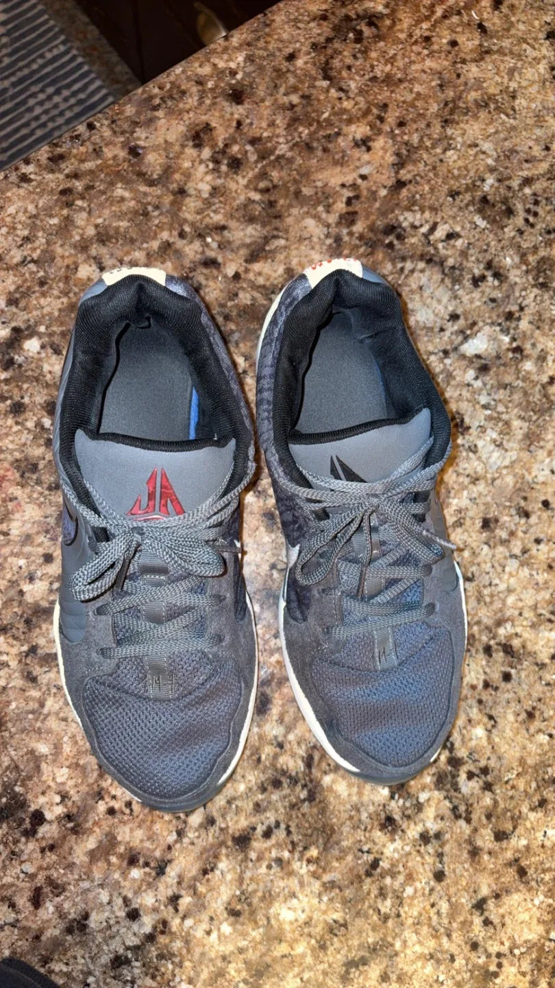 Ja morant 2 unisex size 12 image indicator(2)