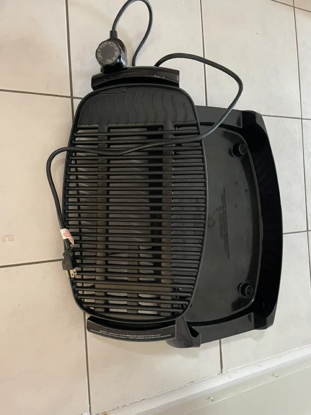 Indoor/outdoor Electric Grill - Black image indicator(5)