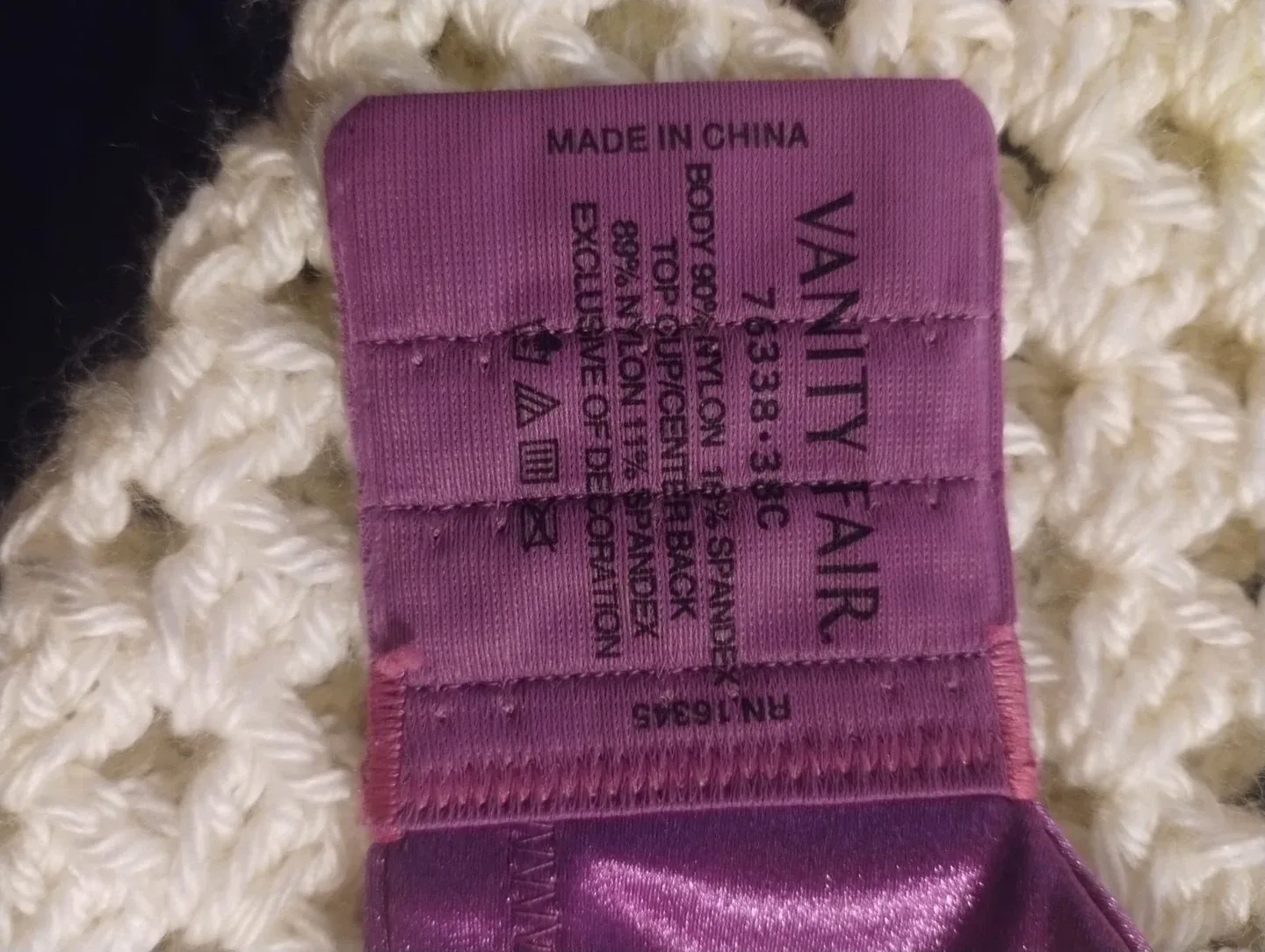 Vanity Fair Bra - Size 38C image indicator(5)