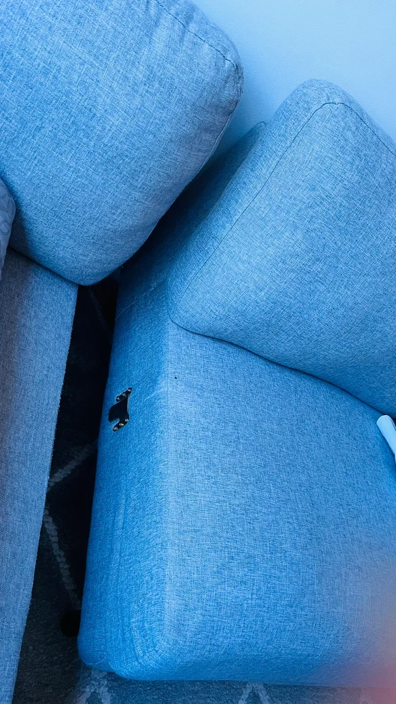 Blue-Grey Sectional Sofa (73"x93") image indicator(6)