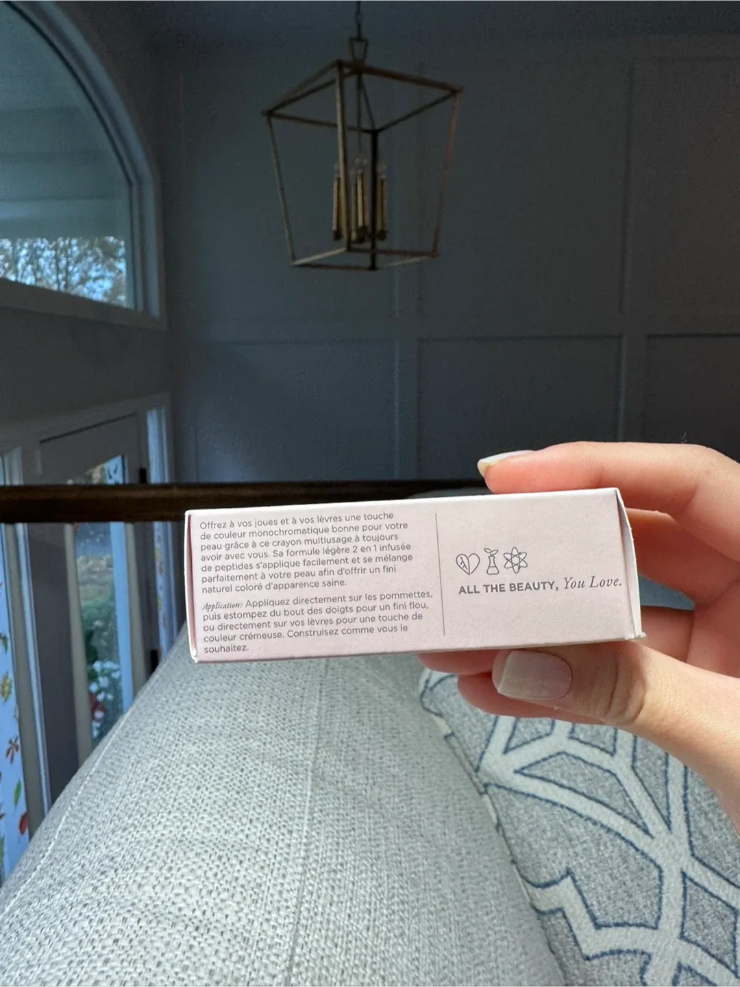 PÜR Silky Tint Creamy Multitasking Stick image indicator(2)