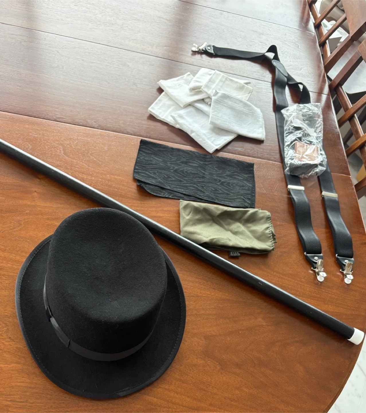 NEW Men’s Top Hat, Cane, Suspenders & Pocket Squares thumbnail