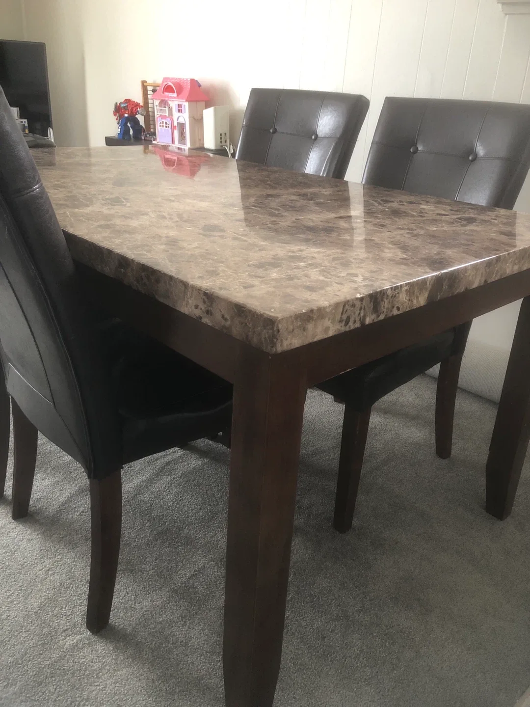 Dining Table Set with 4 Leather Chairs image indicator(2)